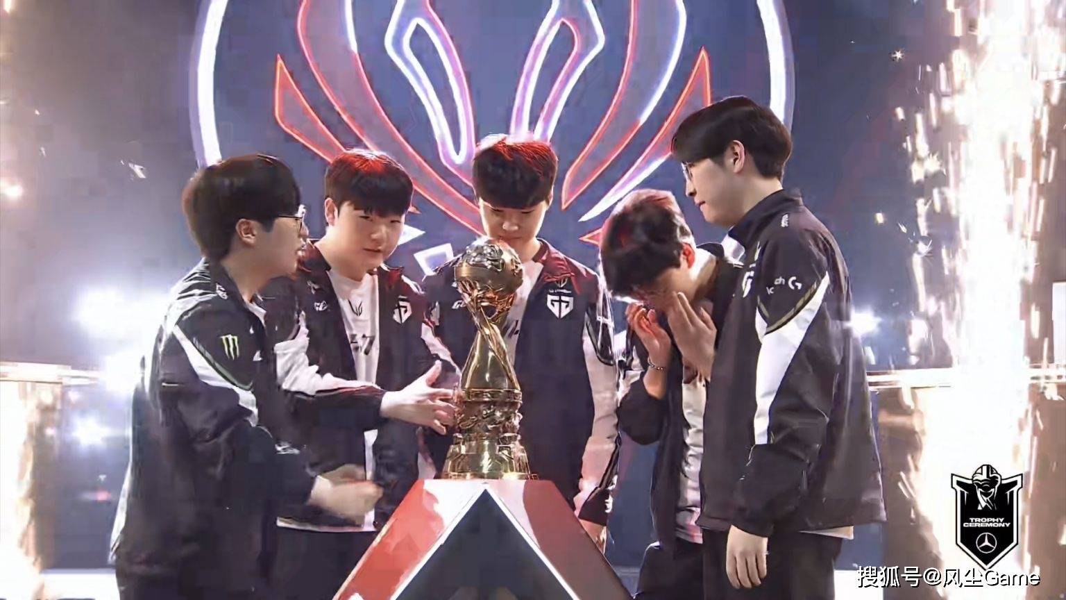 LOL历史最强战队诞生！23连胜拿下MSI冠军，Faker被对位FMVP