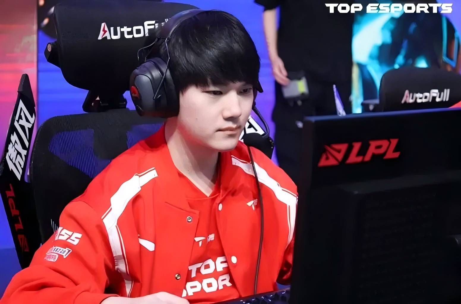 被賽(sài)恩单杀，JackeyLove：没想到能这样死，以后会注意的