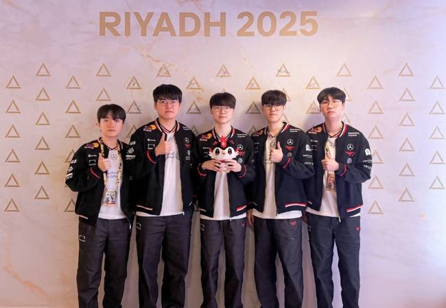 【一竞技1JingJi】LOL：S15全(quán)球(qiú)总决赛入围赛 T1 3比(bǐ)1击败IG！