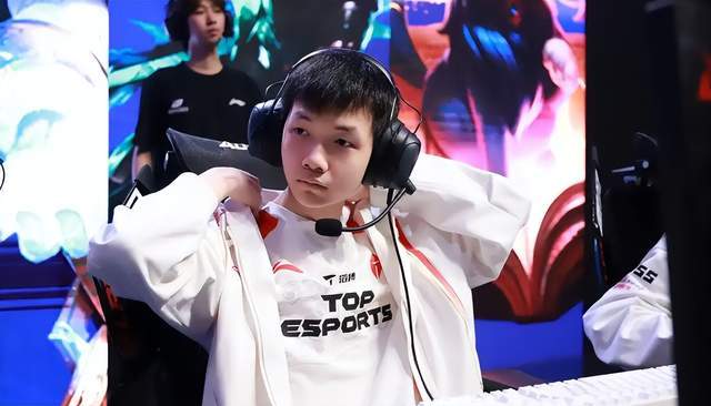 第三赛段总决赛：TES与BLG的終(zhōng)局之战，银龙盃(bēi)与一號(hào)种子(zi)的归屬(shǔ)！