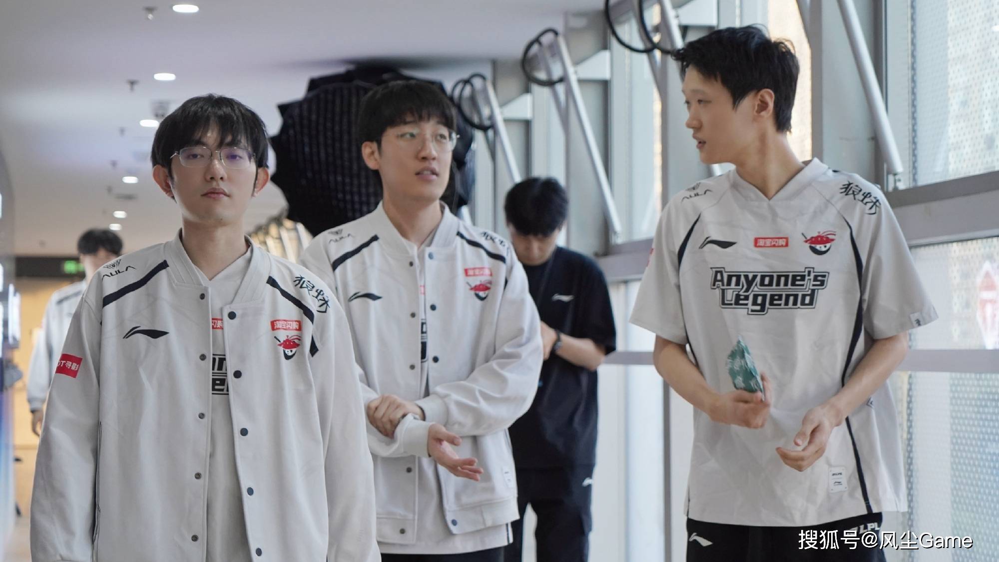 LPL冒泡賽(sài)分组出(chū)炉！IG躺进胜者组，赢一場(chǎng)Bo5晋級(jí)世界賽(sài)