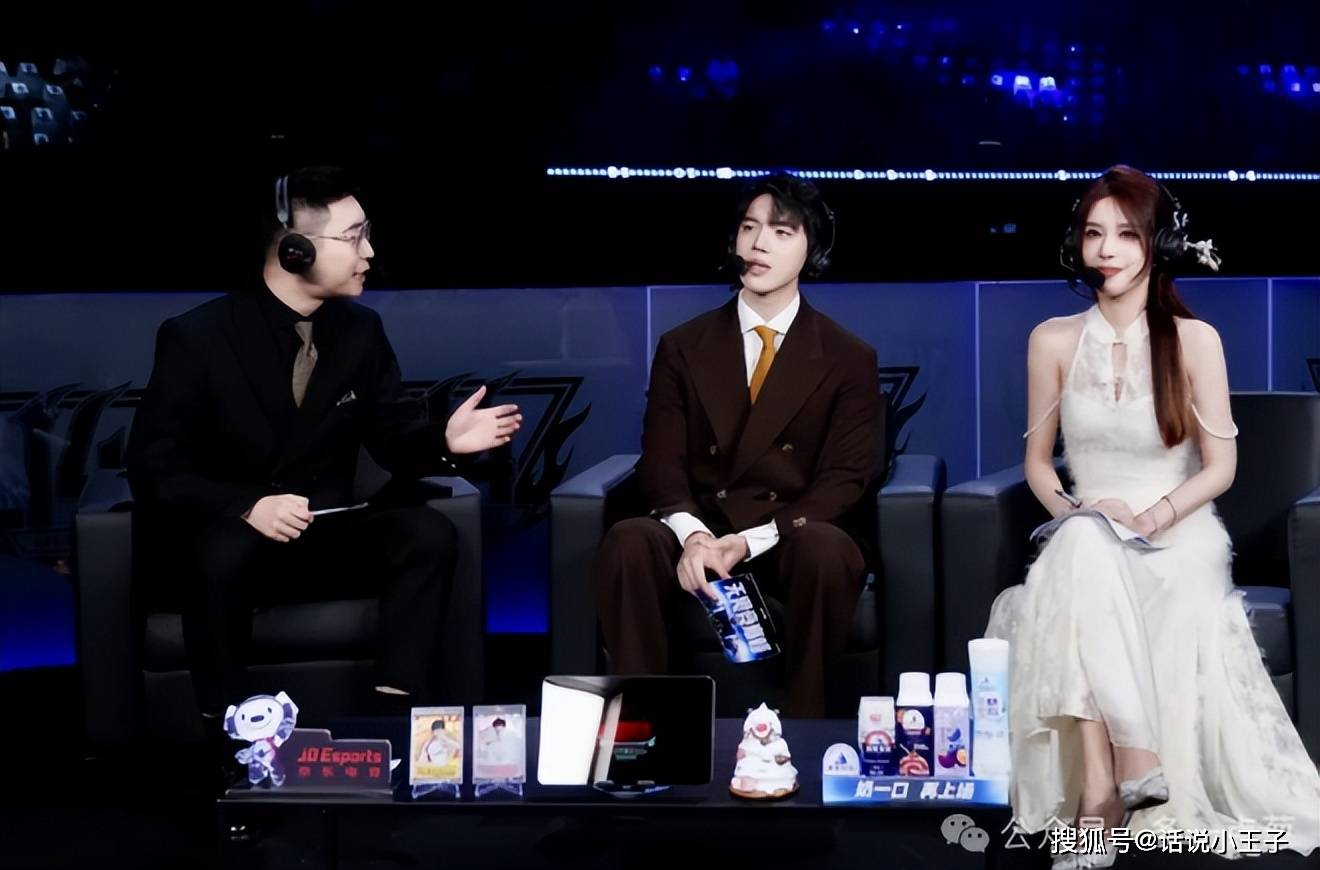 LPL解说迎来大变天！Rita成为LPL解说一姐，瞳夕疑似被优化