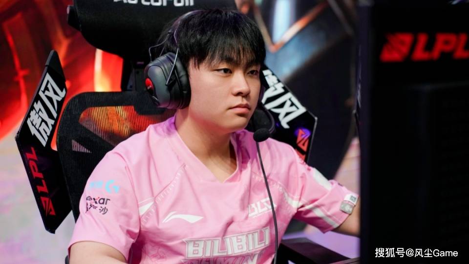 LPL转会期迎来大结局！LCP顶级AD加盟IG，BLG双打野全部失业