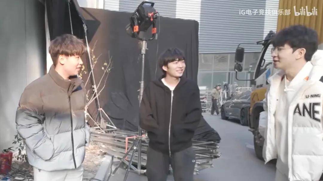 LPL的老朋友要重返赛场？曾因厂长加盟LPL！wei与Elk打破不和传闻，viper说BLG是LPL最强战队